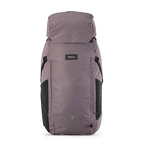 mochila de montana y trekking 606l forclaz travel 900 funda impermeable